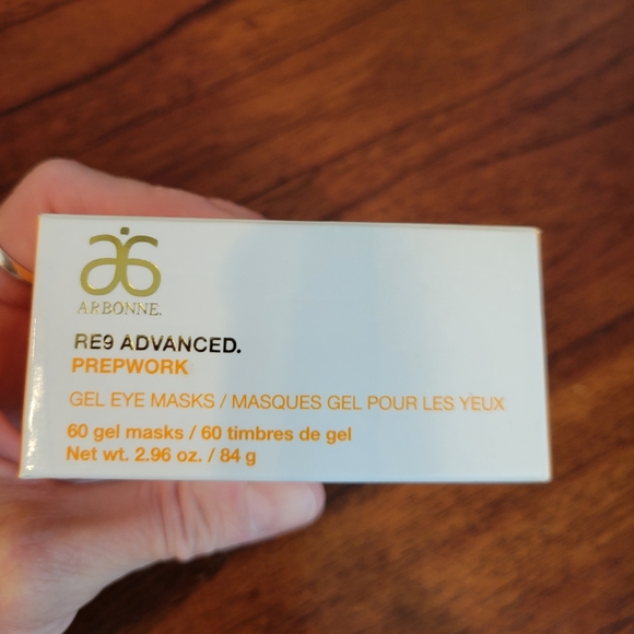 Arbonne Gel Eye Masks *NWT* - Picture 7 of 8